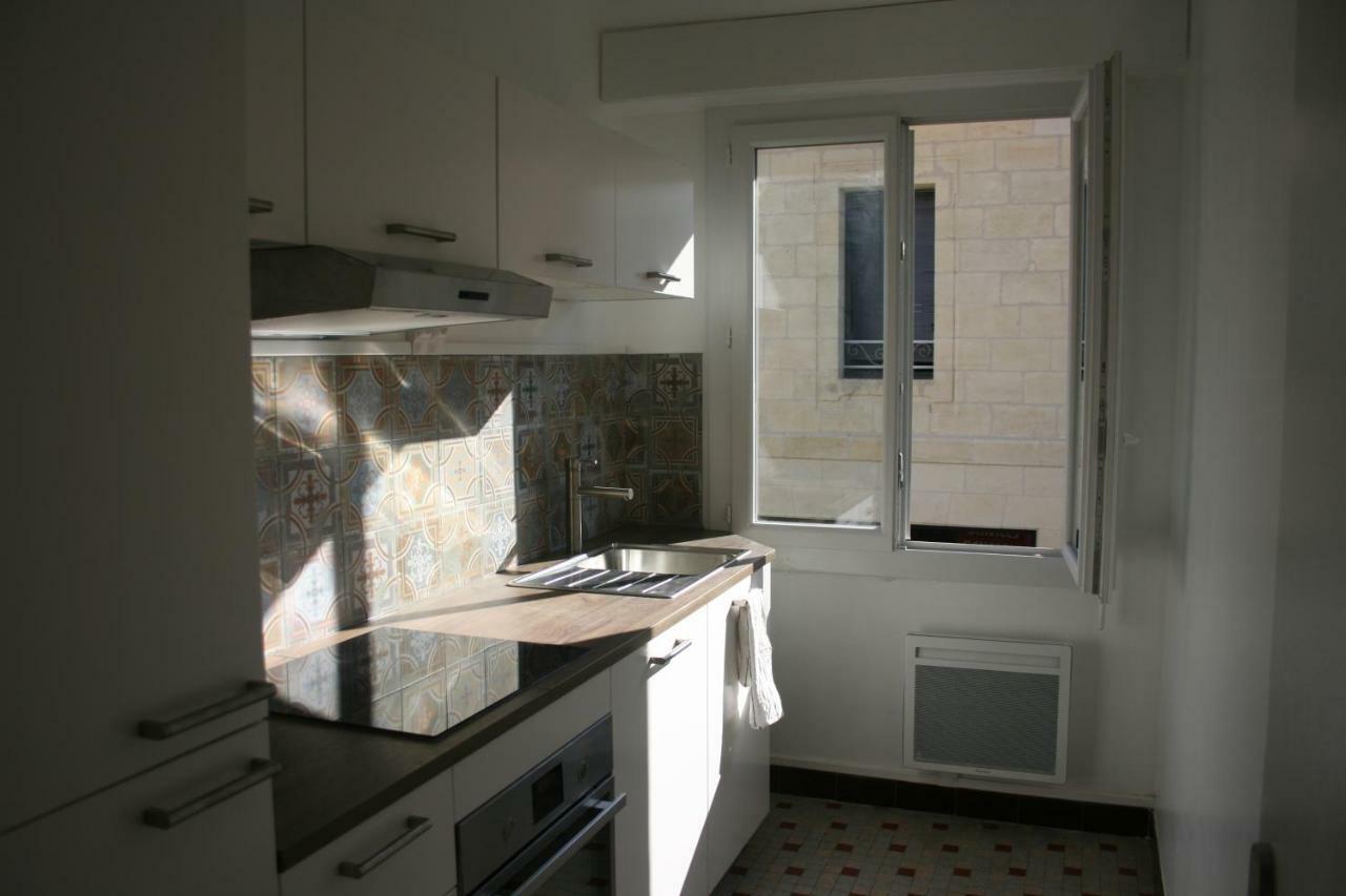 Le Haras Apartment Libourne Bagian luar foto